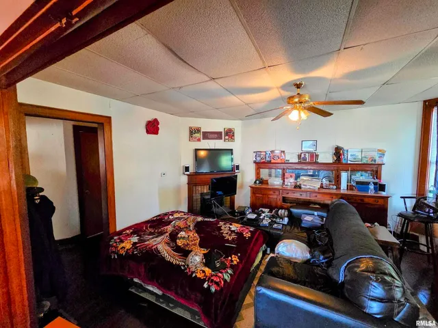 $124,900 | 800 6th Avenue South, Clinton, IA 52732