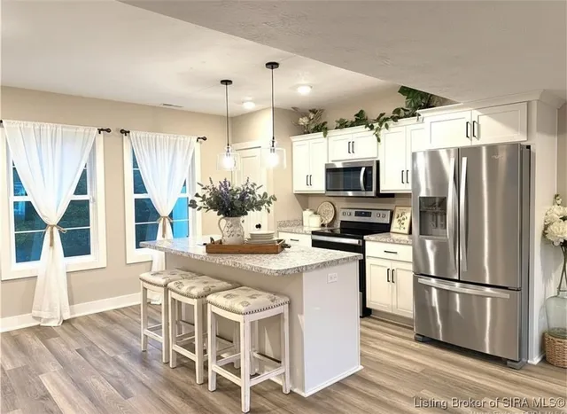 $219,900 | 1014 Sweet Amy Way, Sellersburg, IN 47172