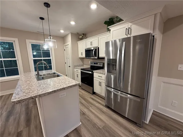 $219,900 | 1014 Sweet Amy Way, Sellersburg, IN 47172