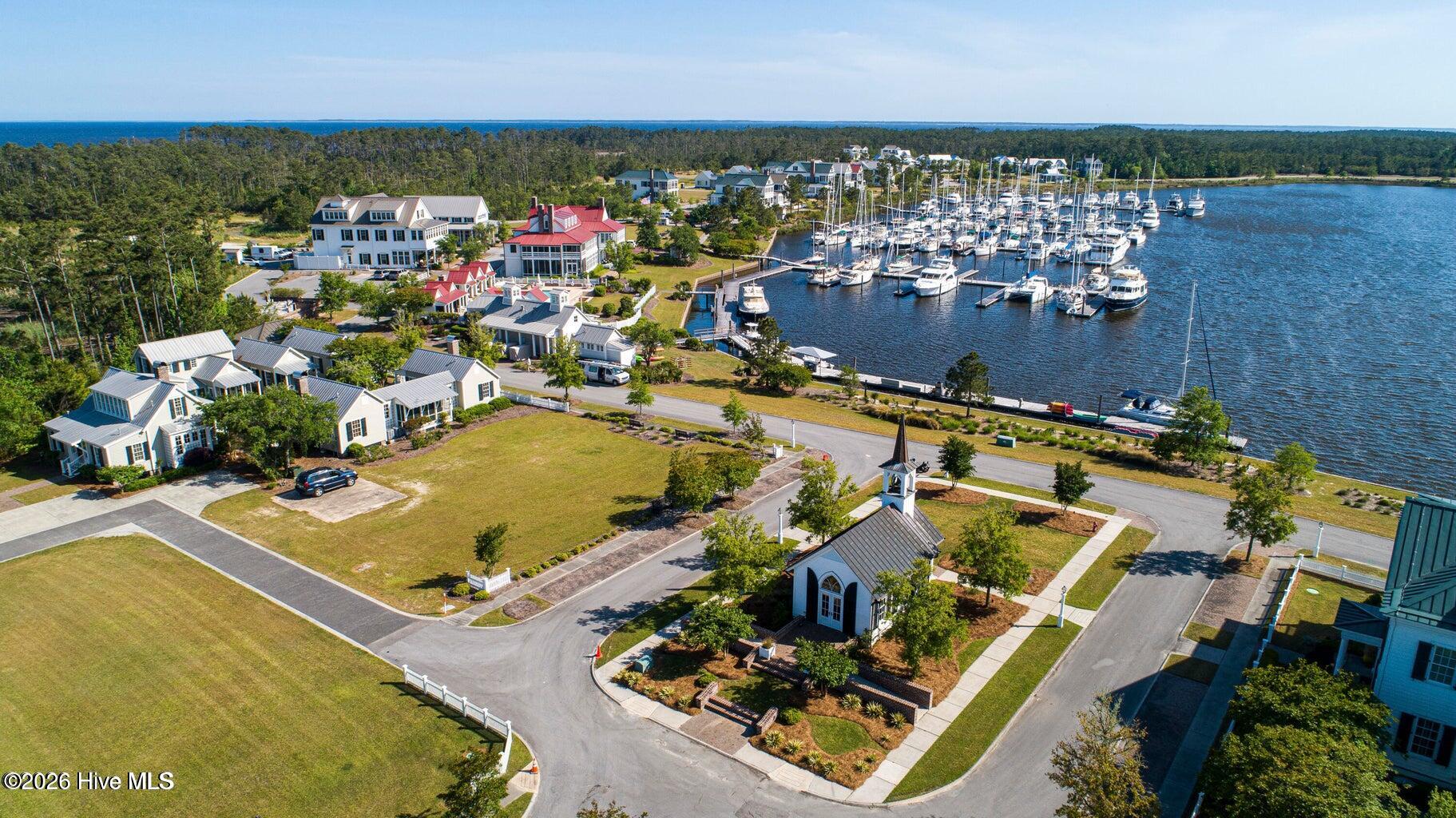 232 Oyster Point Road Oriental, NC 28571 - Photo 19 of 30 Gallery Image 19