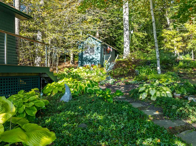 $1,250,000 | 68 Norton Pond Road, Lincolnville, ME 04849