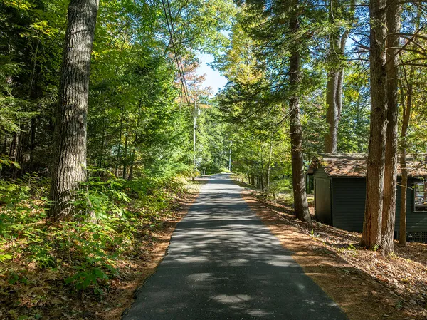 $1,250,000 | 68 Norton Pond Road, Lincolnville, ME 04849