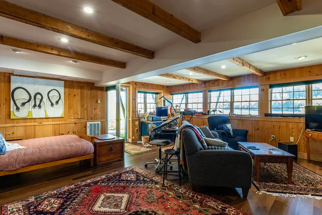 $1,250,000 | 68 Norton Pond Road, Lincolnville, ME 04849