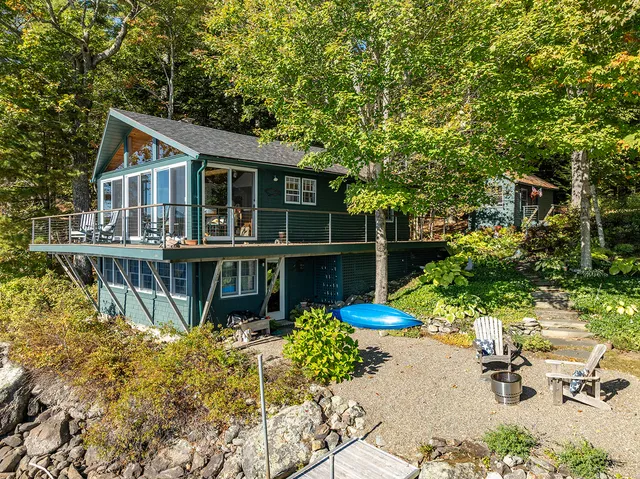 $1,250,000 | 68 Norton Pond Road, Lincolnville, ME 04849