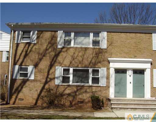 160 Evergreen Road, Unit 3 Edison, NJ 08837 - Photo 1 of 10 Gallery Image 1