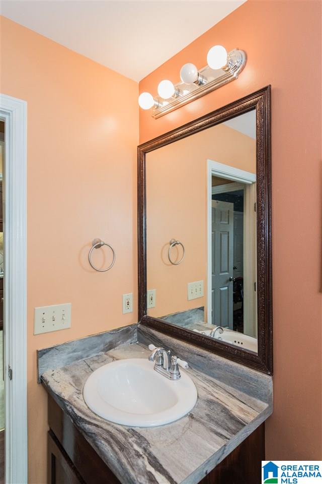 5237 Summerset Way Bessemer, AL 35022 - Photo 23 of 37