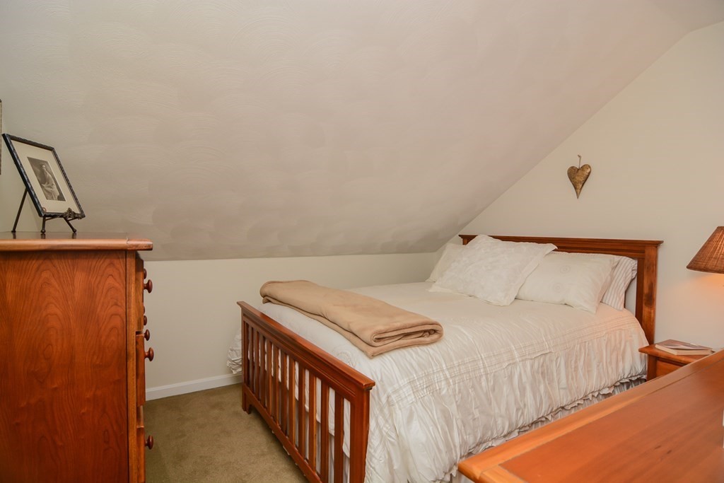 6 Blackburn Road, Unit 6 Windham, NH 03087 - Photo 25 of 42
