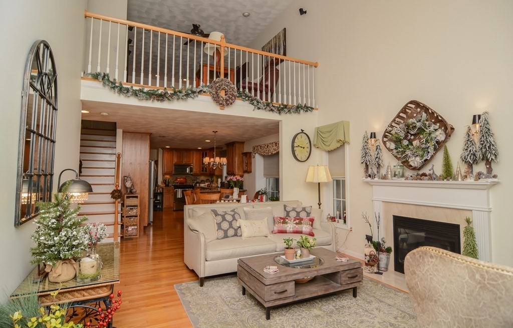 6 Blackburn Road, Unit 6 Windham, NH 03087 - Photo 7 of 42