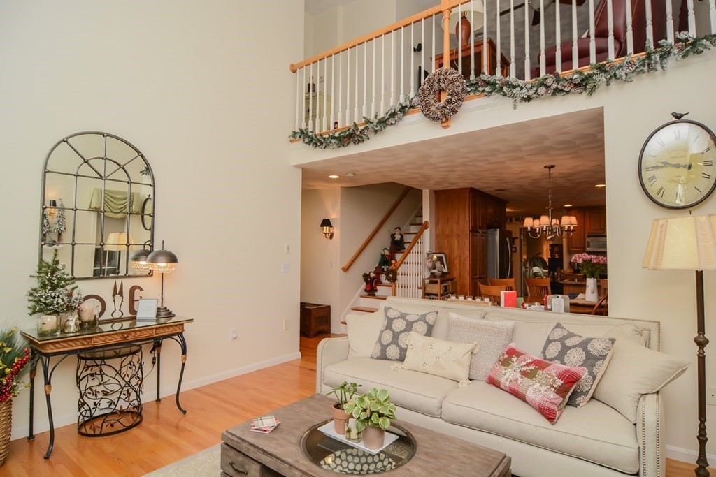 6 Blackburn Road, Unit 6 Windham, NH 03087 - Photo 8 of 42