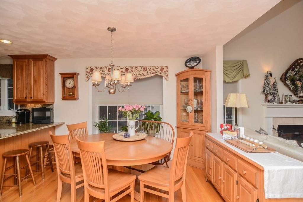 6 Blackburn Road, Unit 6 Windham, NH 03087 - Photo 10 of 42