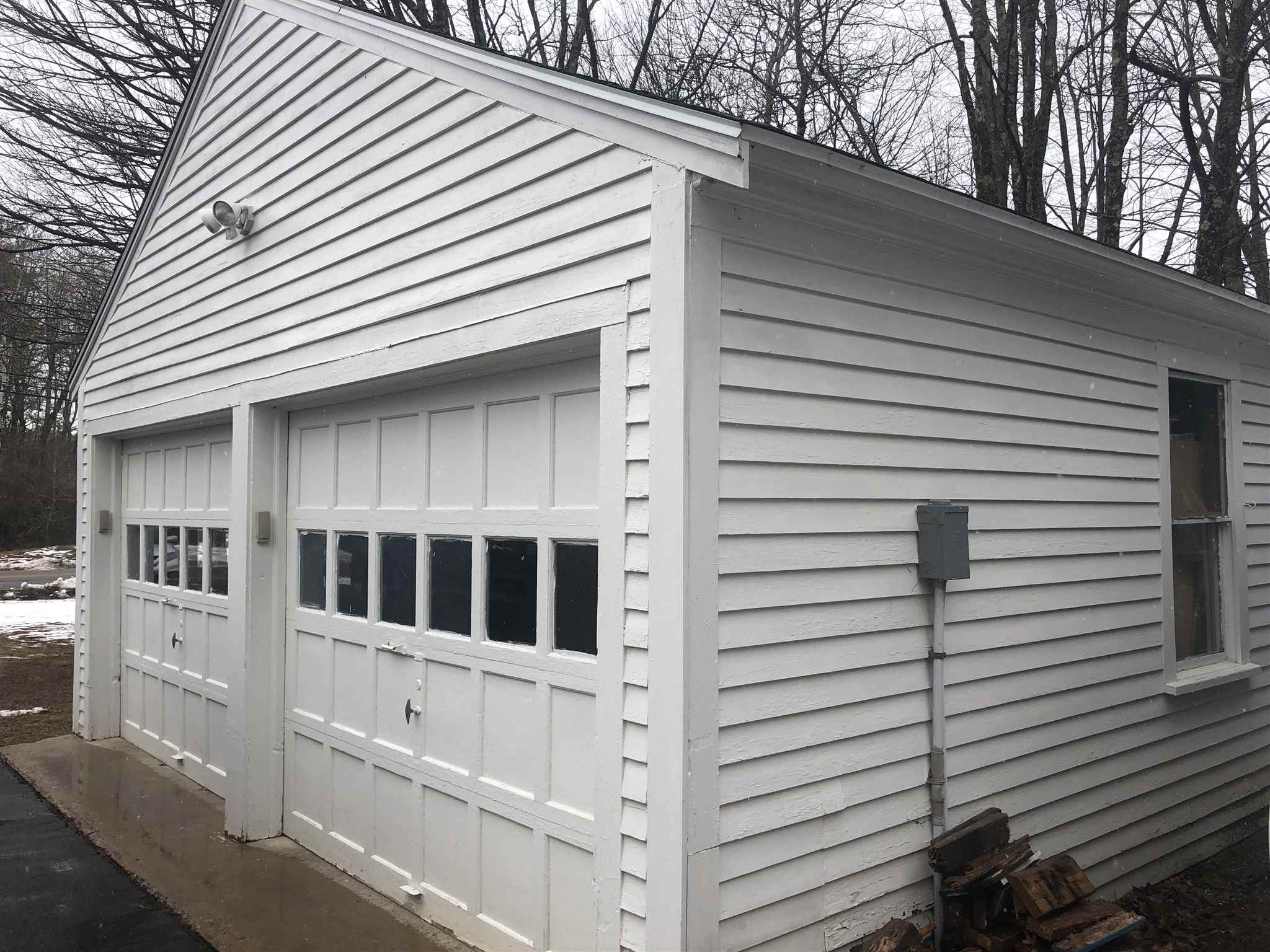 469 Portland Street Rochester, NH 03867 - Photo 3 of 14