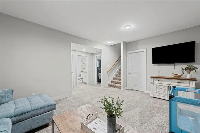 $389,000 | 23504 East 11th Terrace South, Independence, MO 64056