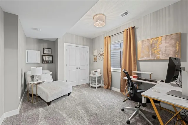 $389,000 | 23504 East 11th Terrace South, Independence, MO 64056