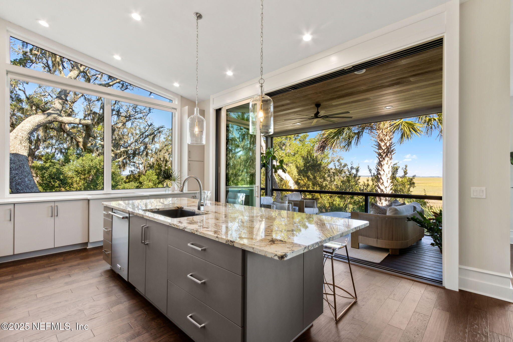 21-web-or-mls-3120 Sea Marsh Rd (31 of 8