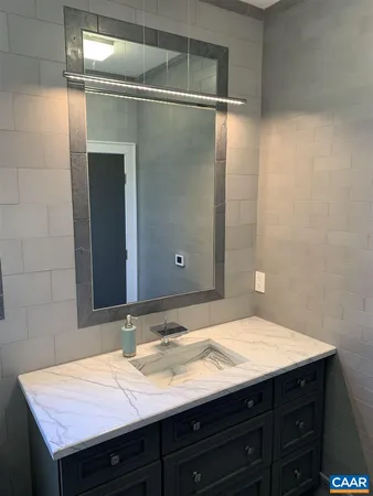 $3,750 | 808 Elliott Avenue, Charlottesville, VA 22902