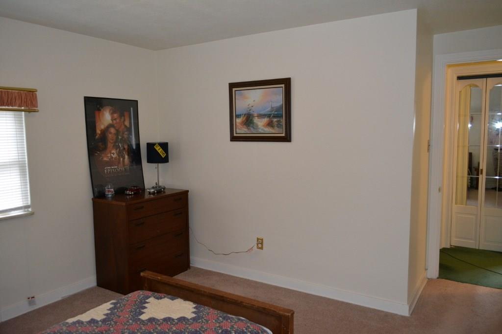 104 Cascade Road Forest Hills, PA 15221 - Photo 14 of 25 Gallery Image 14