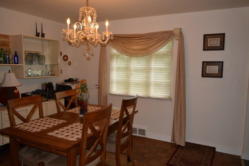 104 Cascade Road Forest Hills, PA 15221 - Photo 6 of 25 Gallery Image 6
