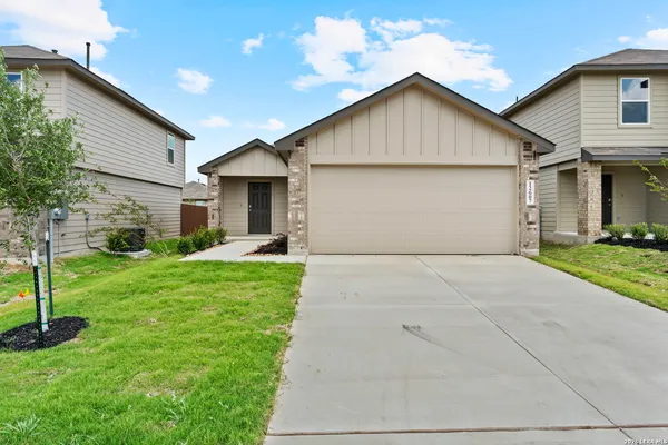 $275,000 | 12607 Desert Fox, Converse, TX 78109