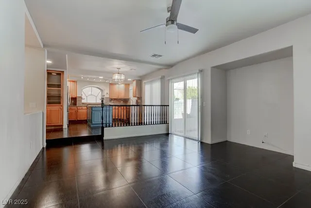 $2,650 | 1132 Bearpaw Catch Court, Henderson, NV 89052