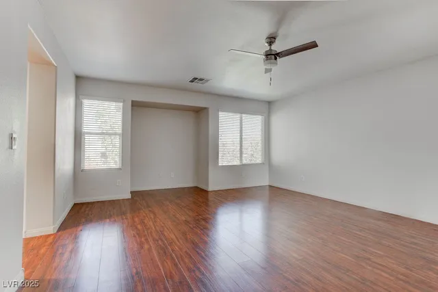 $2,650 | 1132 Bearpaw Catch Court, Henderson, NV 89052