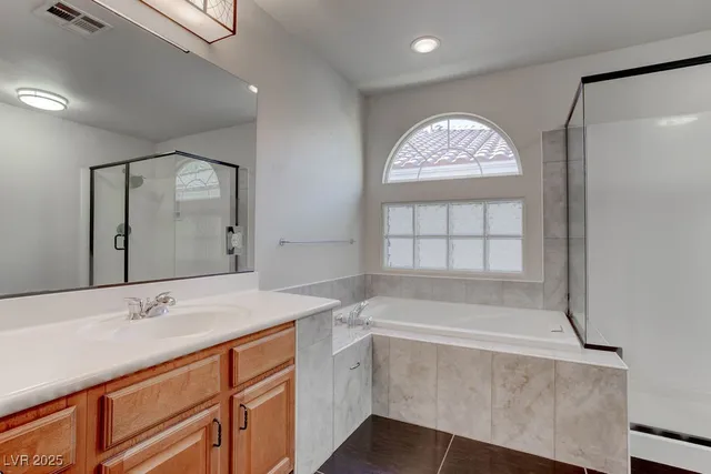 $2,650 | 1132 Bearpaw Catch Court, Henderson, NV 89052