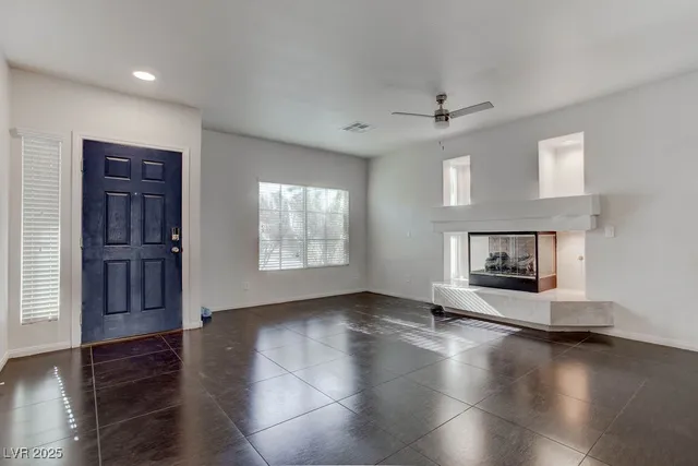 $2,650 | 1132 Bearpaw Catch Court, Henderson, NV 89052