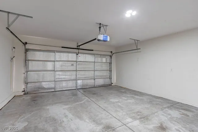 $2,650 | 1132 Bearpaw Catch Court, Henderson, NV 89052