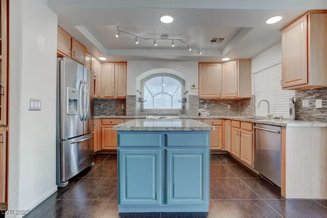 $2,650 | 1132 Bearpaw Catch Court, Henderson, NV 89052