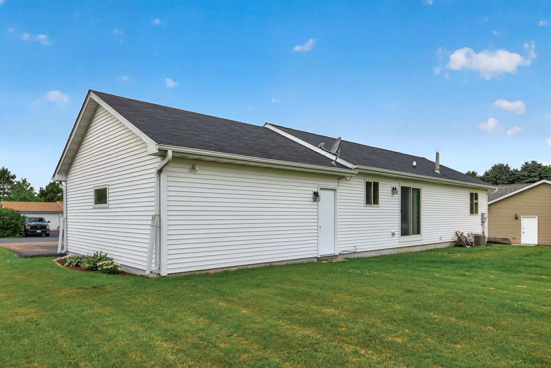 306 Aaron Street Star Prairie, WI 54026 - Photo 28 of 30