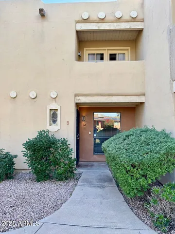 $1,695 | 1425 East Desert Cove Avenue, Unit 2, Phoenix, AZ 85020