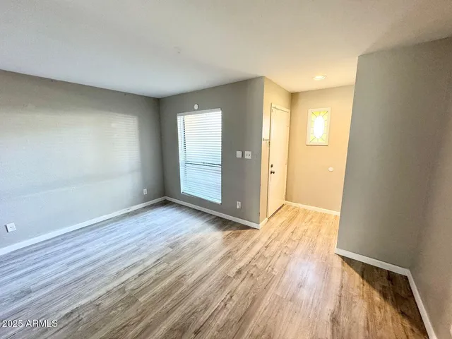 $1,695 | 1425 East Desert Cove Avenue, Unit 2, Phoenix, AZ 85020