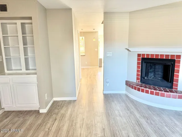 $1,695 | 1425 East Desert Cove Avenue, Unit 2, Phoenix, AZ 85020