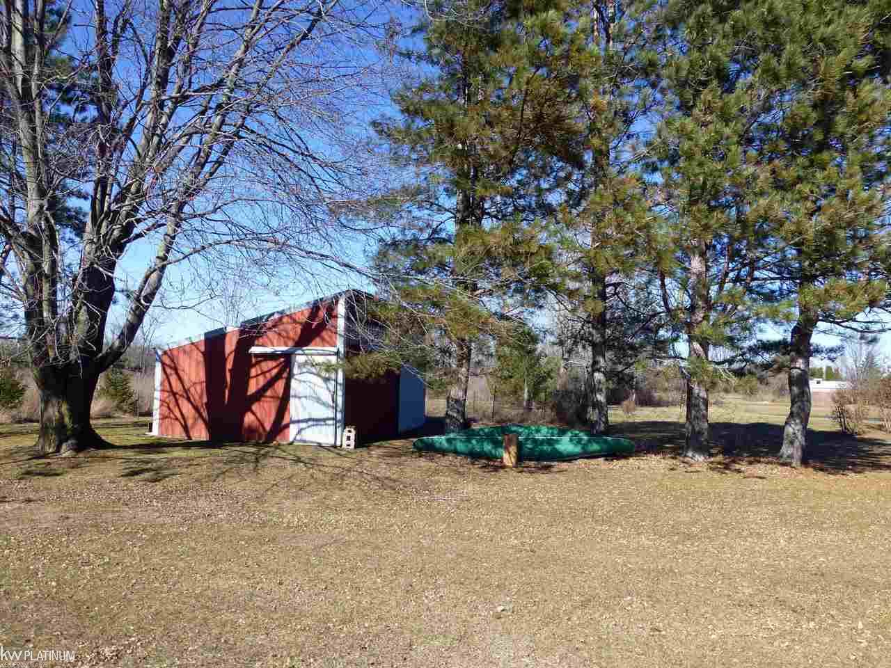 1928 Stoddard Road Richmond, MI 48062 - Photo 44 of 48