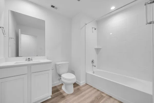 $2,225 | 10316 Penryn Frst Trail, Houston, TX 77051