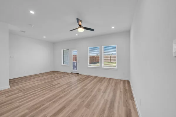 $2,225 | 10316 Penryn Frst Trail, Houston, TX 77051