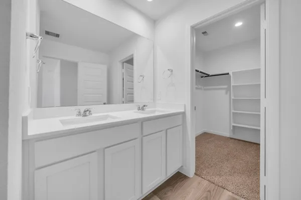 $2,225 | 10316 Penryn Frst Trail, Houston, TX 77051