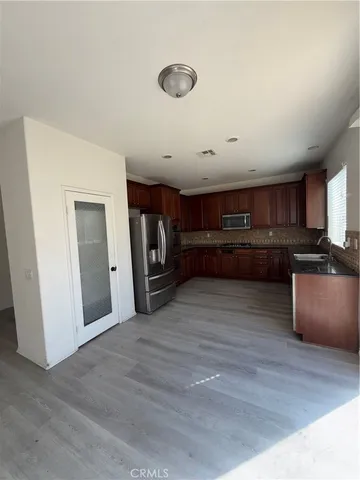 $440,000 | 9454 Apricot Court, Hesperia, CA 92345