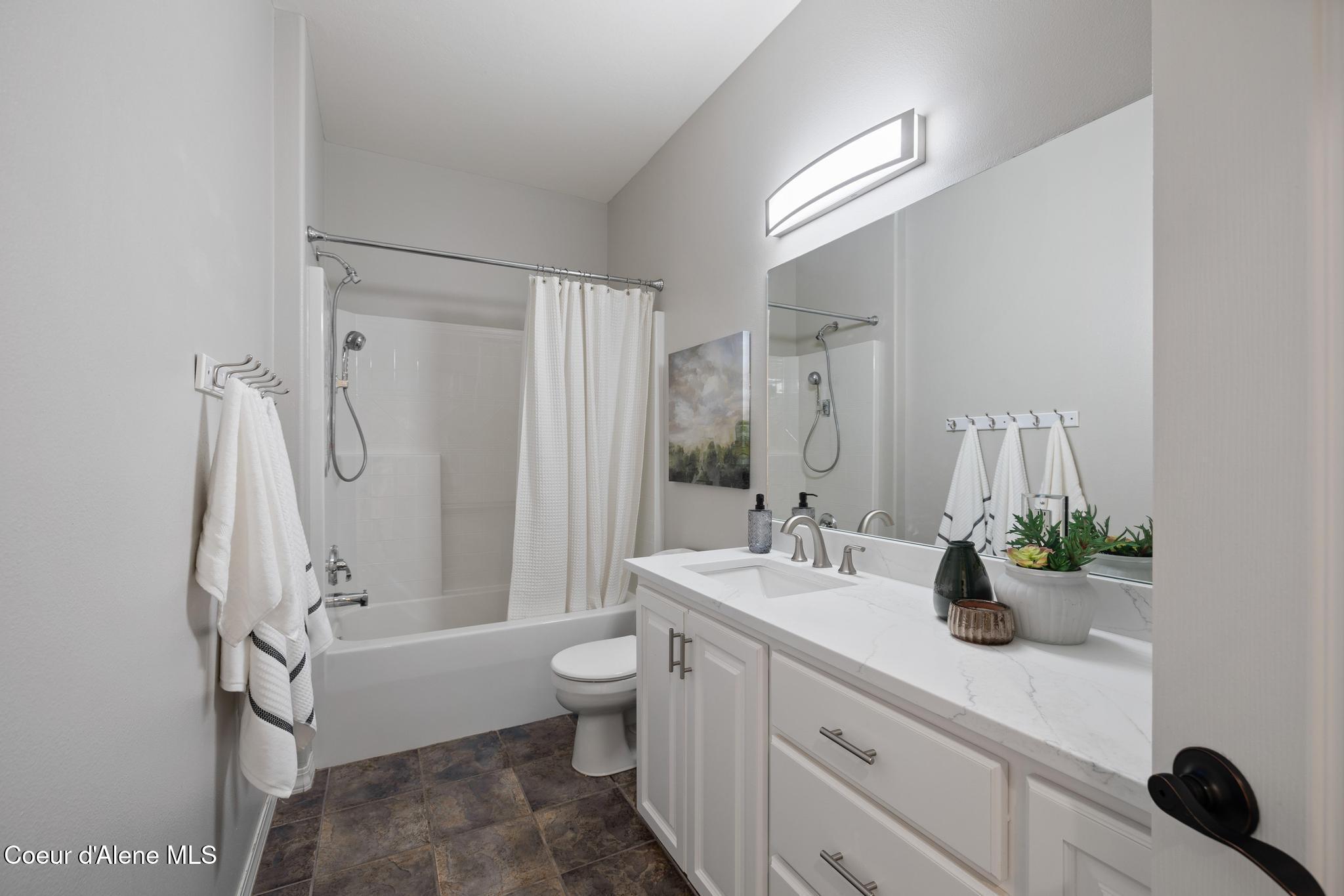 3825 East English Point Road Hayden, ID 83835 - Photo 38 of 67 English Point RD Photos29