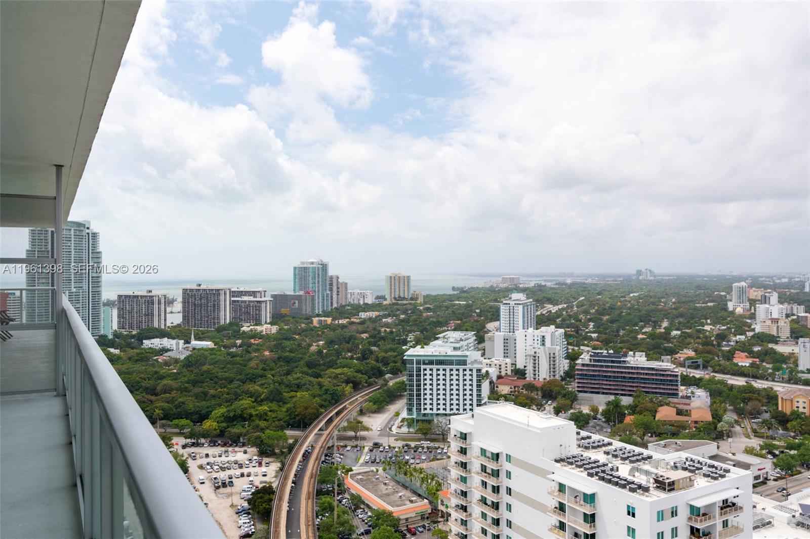 79 Southwest 12th Street, Unit 3412S Miami, FL 33130 - Photo 12 of 15