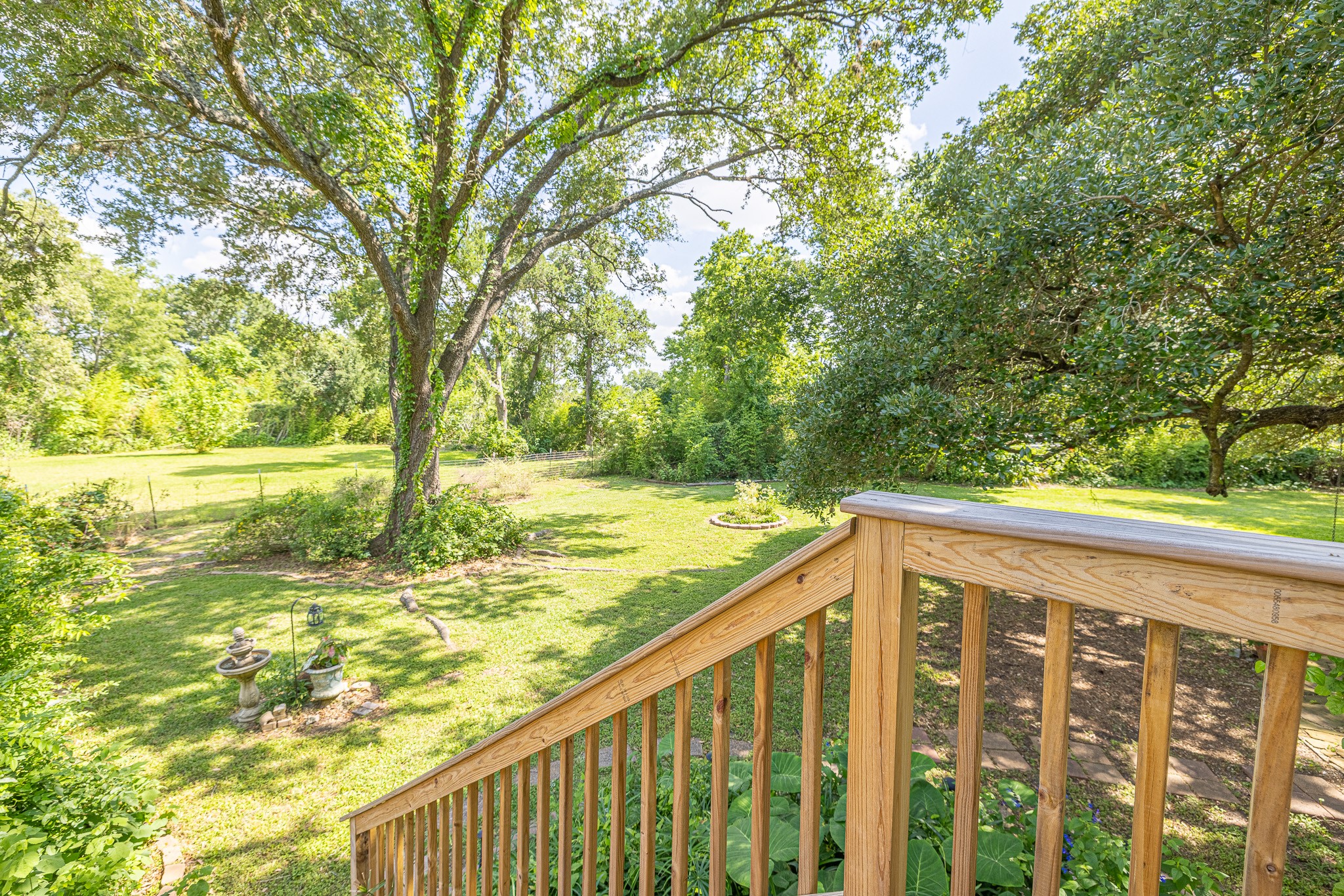 8548 Findlay Street Houston, TX 77017 - Photo 37 of 50 a view of a balcony with an outdoor space