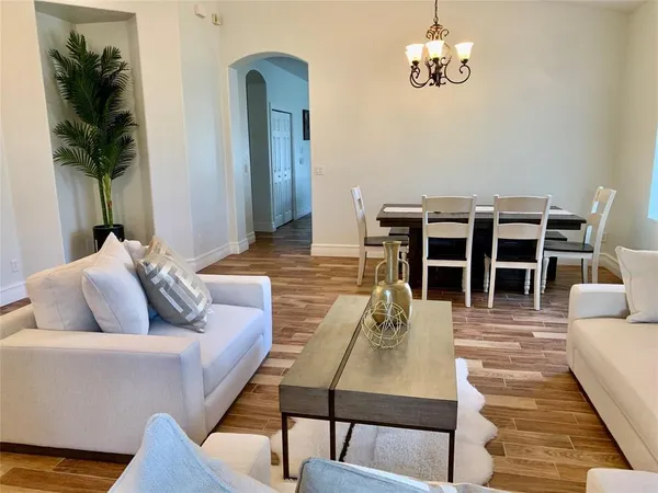 $3,500 | 9139 Citrus Isle Lane, Lake Worth, FL 33467