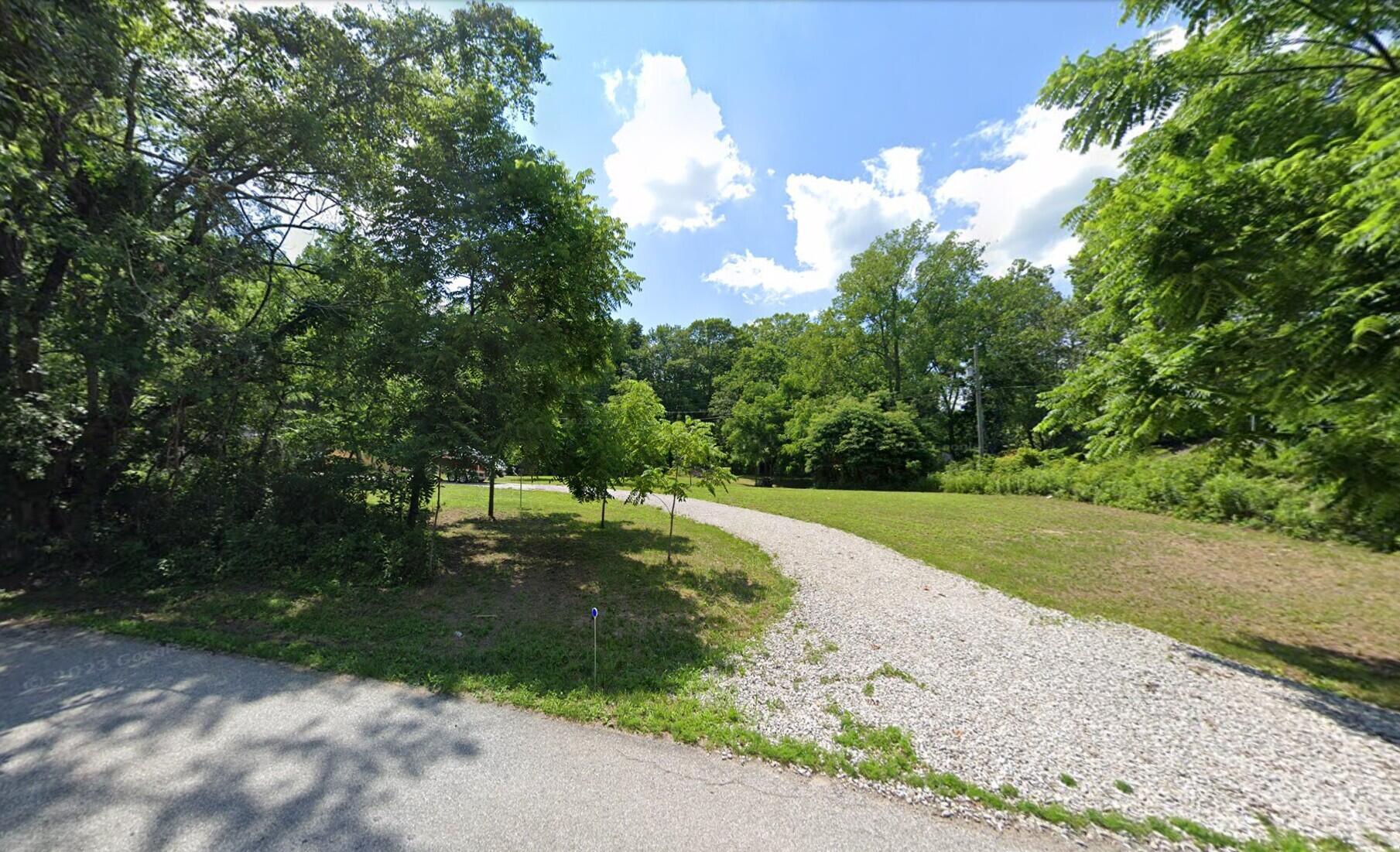 1921 Country Club Road Spencer, IN 47460 - Photo 2 of 5 1809x1101