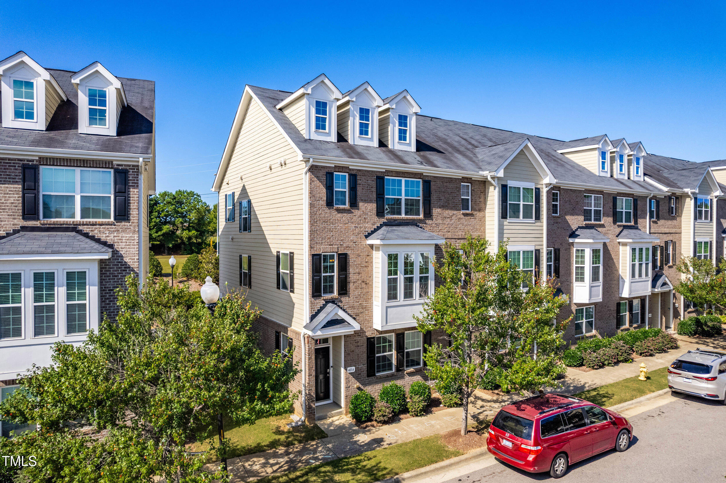 4014 Kentworth Drive Holly Springs, NC 27540 - Photo 2 of 32 1_photo sep 09 2025, 10 39 56 am