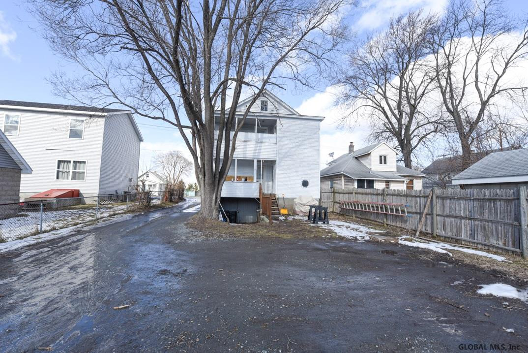 3 Vly Road Colonie, NY 12205 - Photo 9 of 30 Photo 9