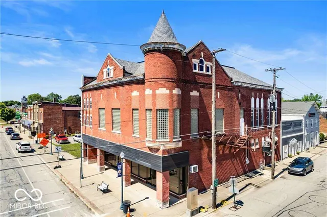 $75,000 | 36 East Main Street, Knightstown, IN 46148