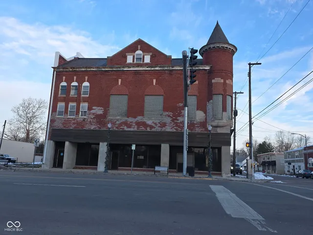 $75,000 | 36 East Main Street, Knightstown, IN 46148