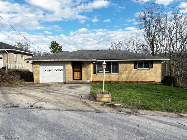 $150,000 | 137 Clay Street, Weirton, WV 26062