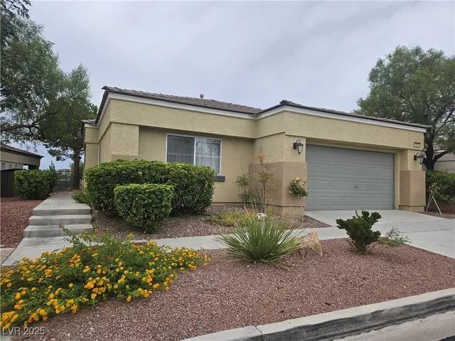 $4,000 | 10517 India Hawthorn Avenue, Las Vegas, NV 89144