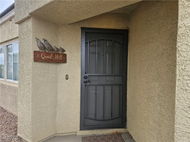 $4,000 | 10517 India Hawthorn Avenue, Las Vegas, NV 89144