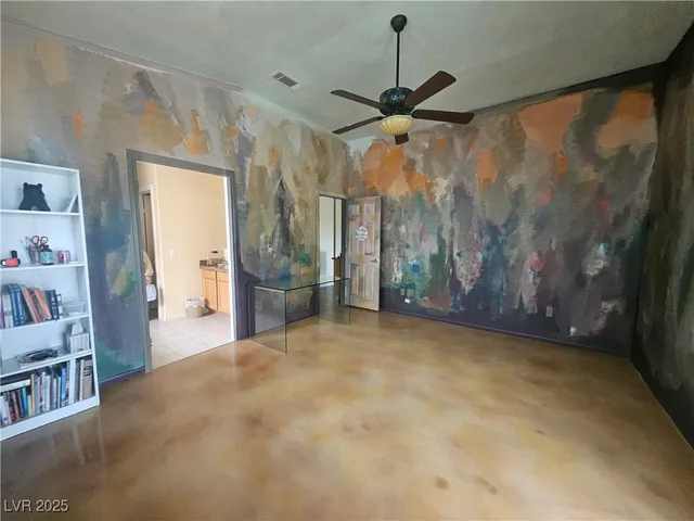 $4,000 | 10517 India Hawthorn Avenue, Las Vegas, NV 89144